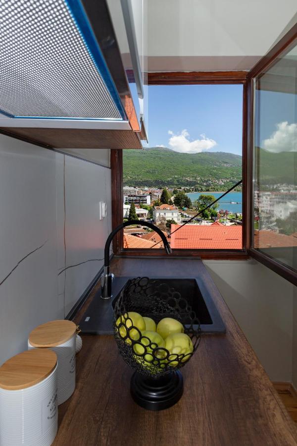 Ines Apartments Ohrid Buitenkant foto