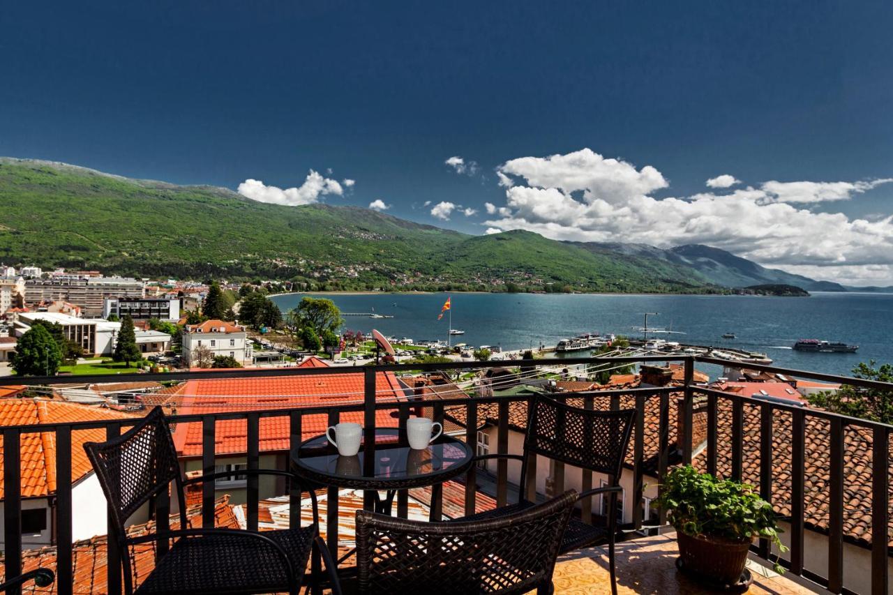 Ines Apartments Ohrid Buitenkant foto