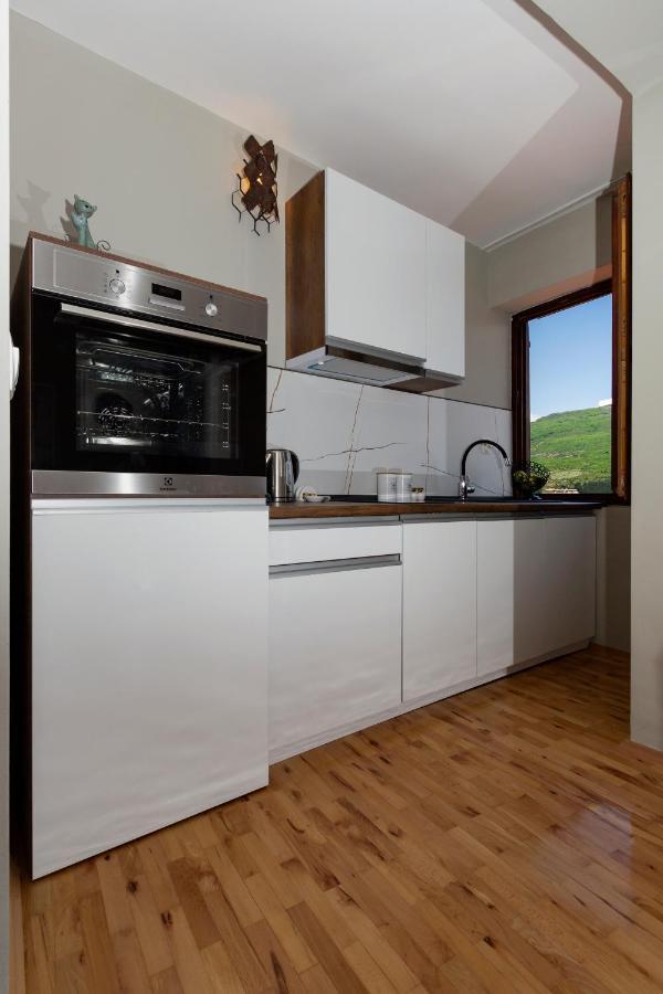 Ines Apartments Ohrid Buitenkant foto