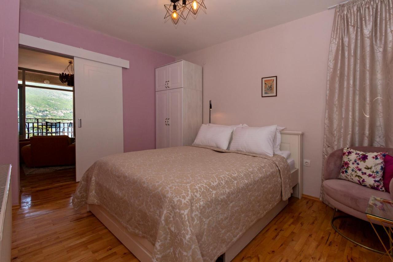 Ines Apartments Ohrid Buitenkant foto