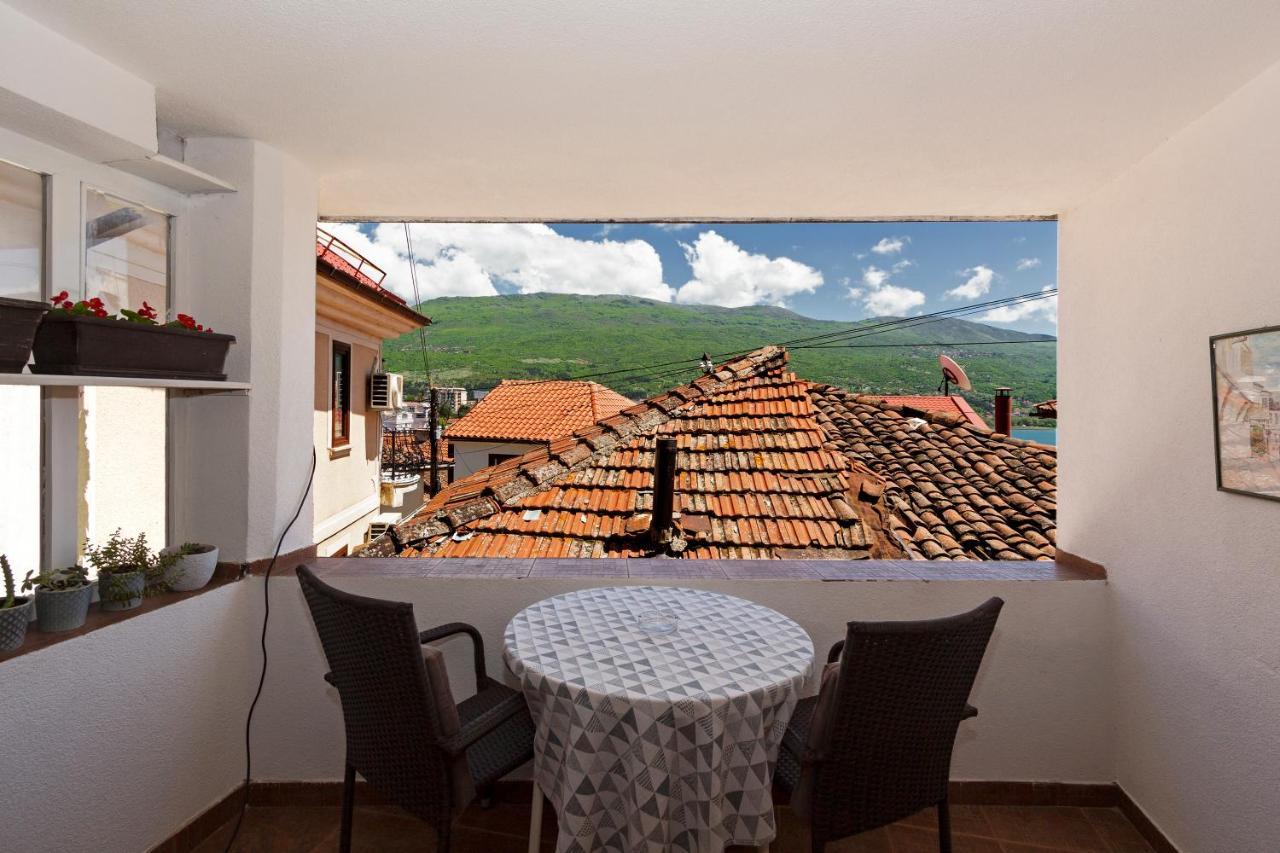 Ines Apartments Ohrid Buitenkant foto