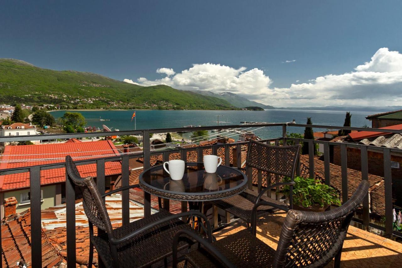 Ines Apartments Ohrid Buitenkant foto