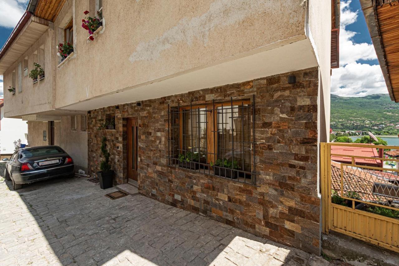 Ines Apartments Ohrid Buitenkant foto